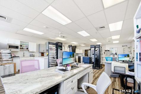 635 West Main Street Branford CT 06405