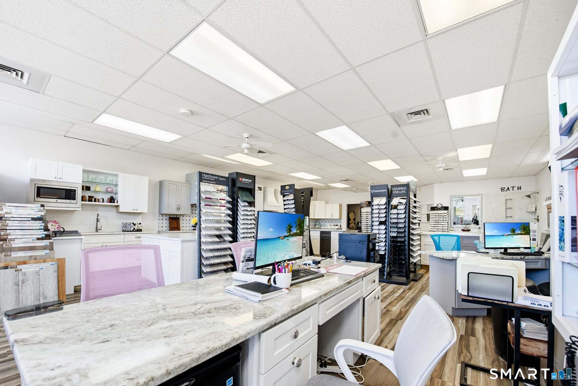 635 West Main Street Branford CT 06405