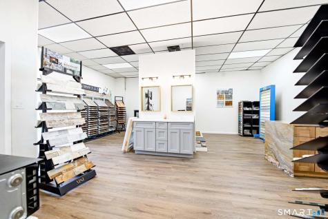 635 West Main Street Branford CT 06405