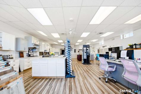 635 West Main Street Branford CT 06405
