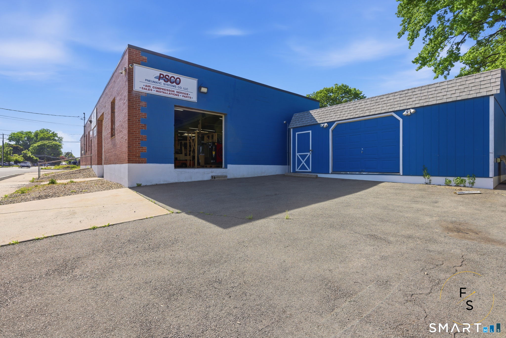 64 Cody Street West Hartford CT 06110