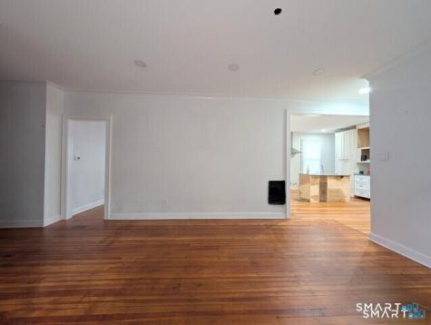 1757 East Main Street Bridgeport CT 06610