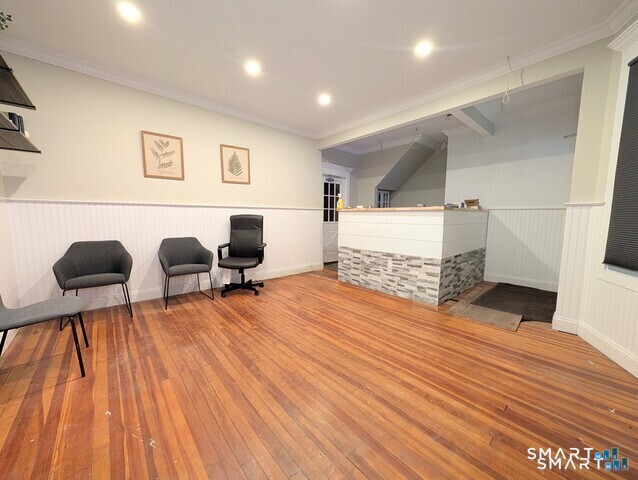 1757 East Main Street Bridgeport CT 06610