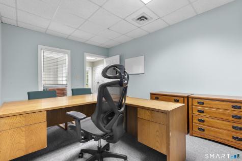 45 West Main Street Avon CT 06001