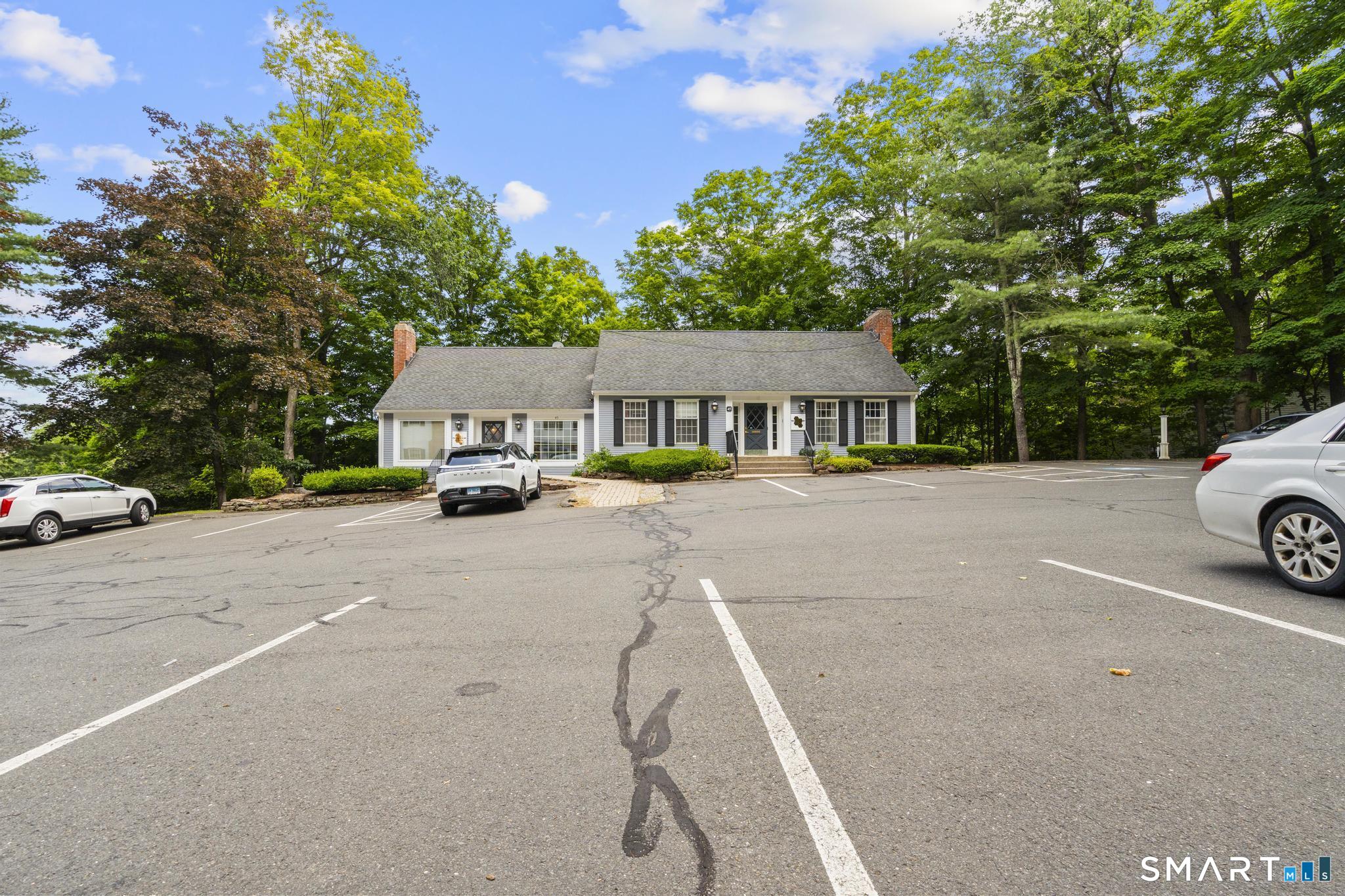 45 West Main Street Avon CT 06001