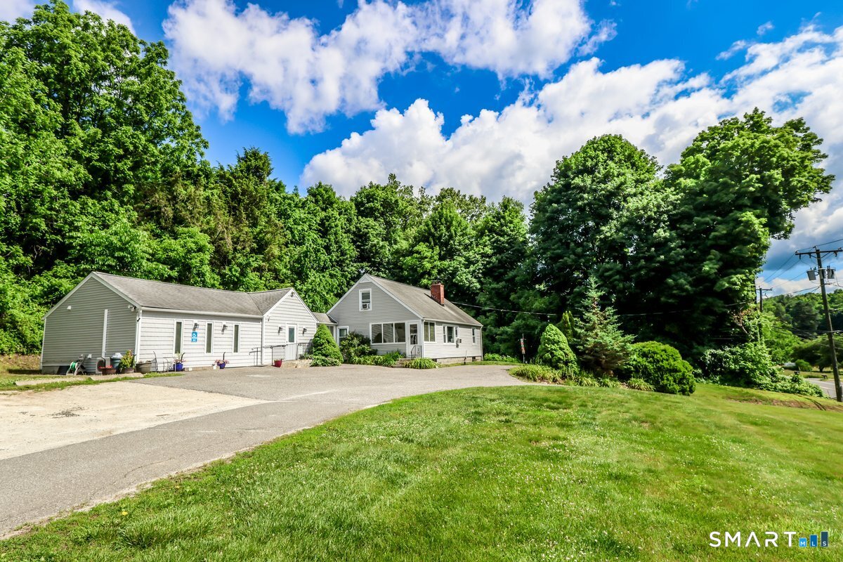 121 Litchfield Road New Milford CT 06776