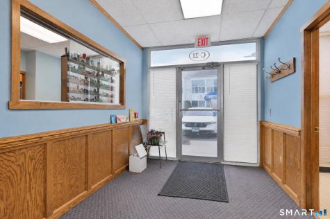 246 Federal Road Brookfield CT 06804