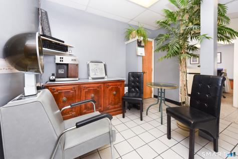 4143 Main Street Bridgeport CT 06606
