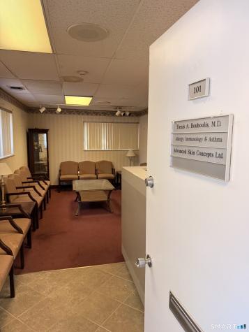 125 Strawberry Hill Avenue Stamford CT 06902
