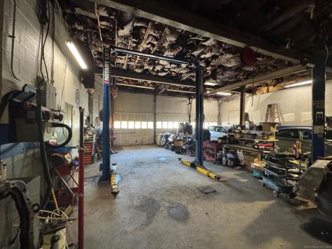404 New Hartford Road Barkhamsted CT 06063