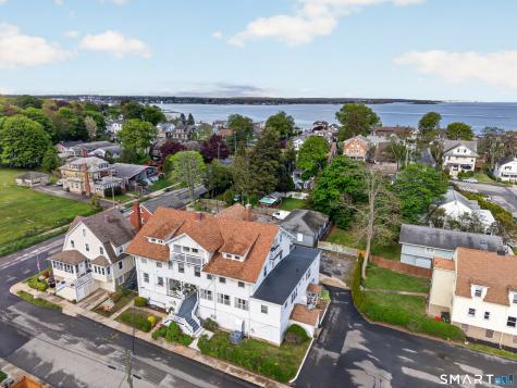 17 Park Street New London CT 06320