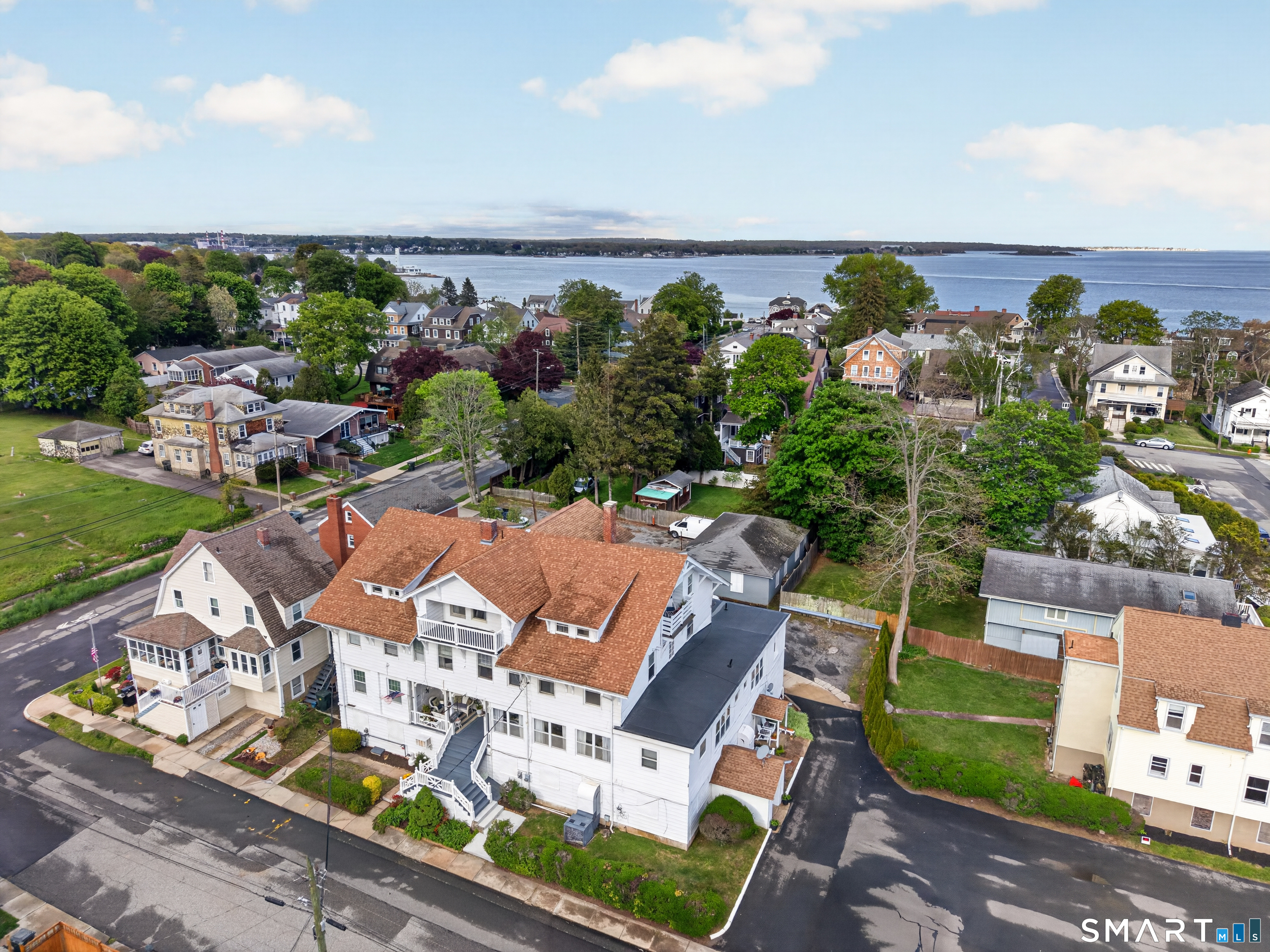 17 Park Street New London CT 06320