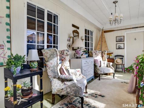 17 Park Street New London CT 06320