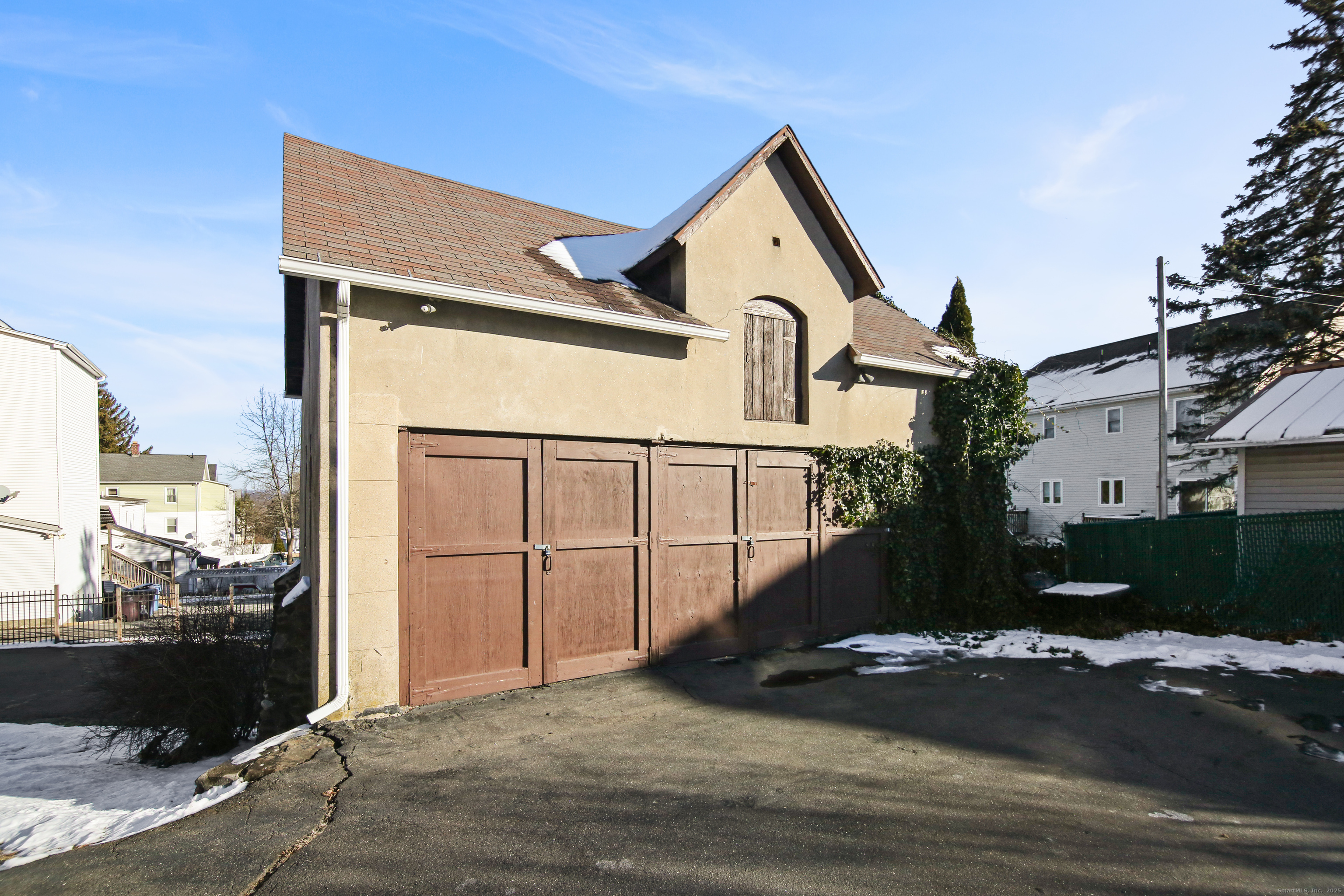 527 Burritt Street New Britain CT 06053