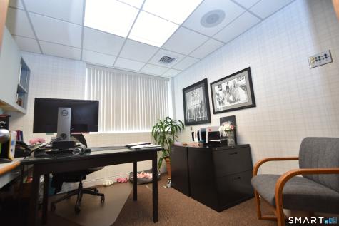 935 Main Street Manchester CT 06040