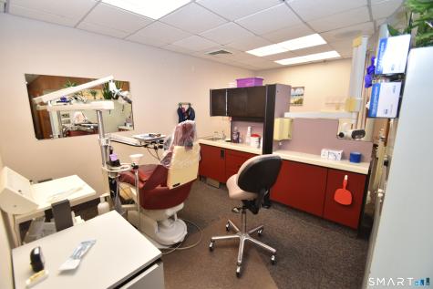 935 Main Street Manchester CT 06040