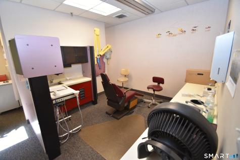 935 Main Street Manchester CT 06040