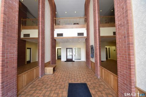 935 Main Street Manchester CT 06040