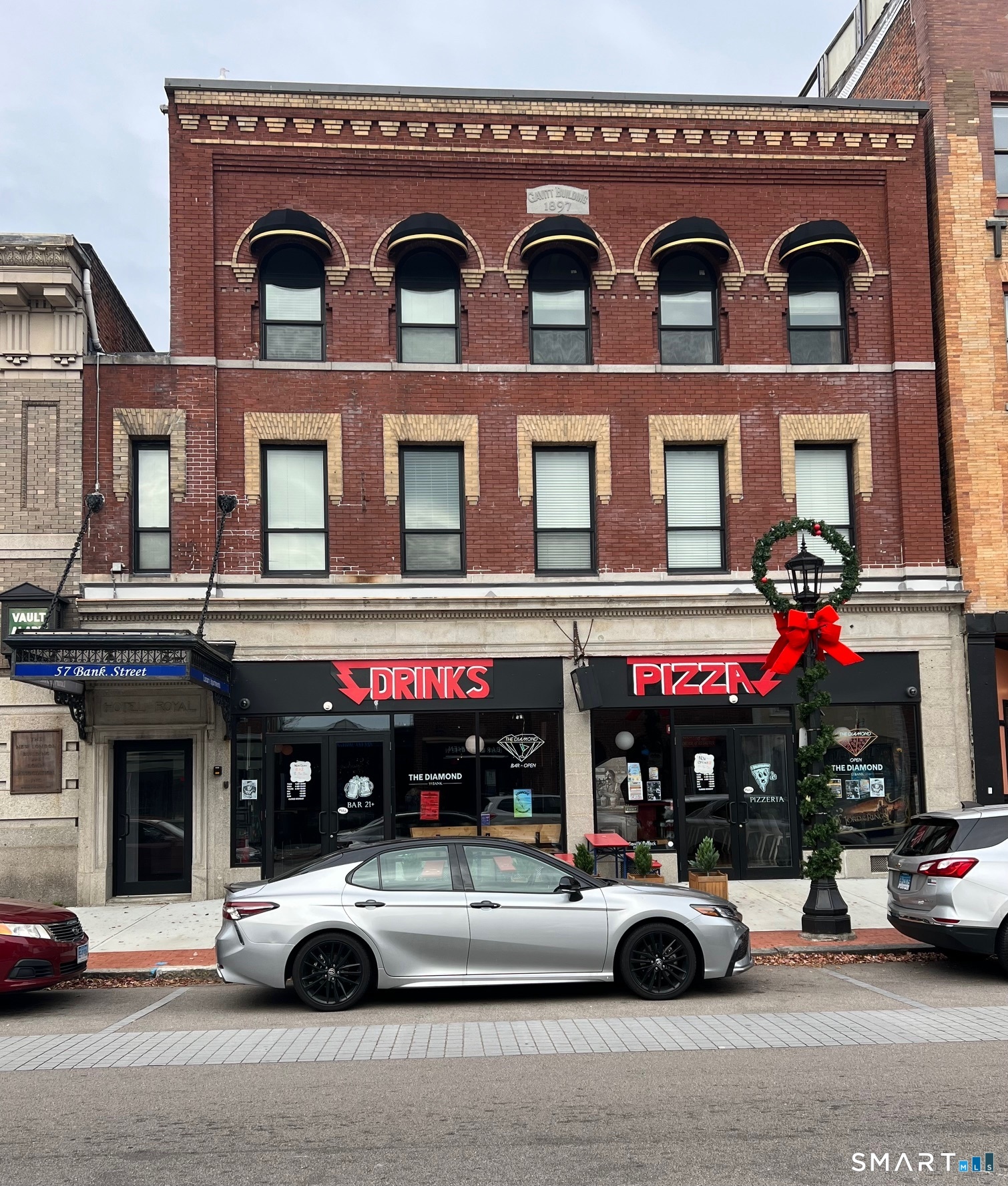 53-55 Bank Street New London CT 06320