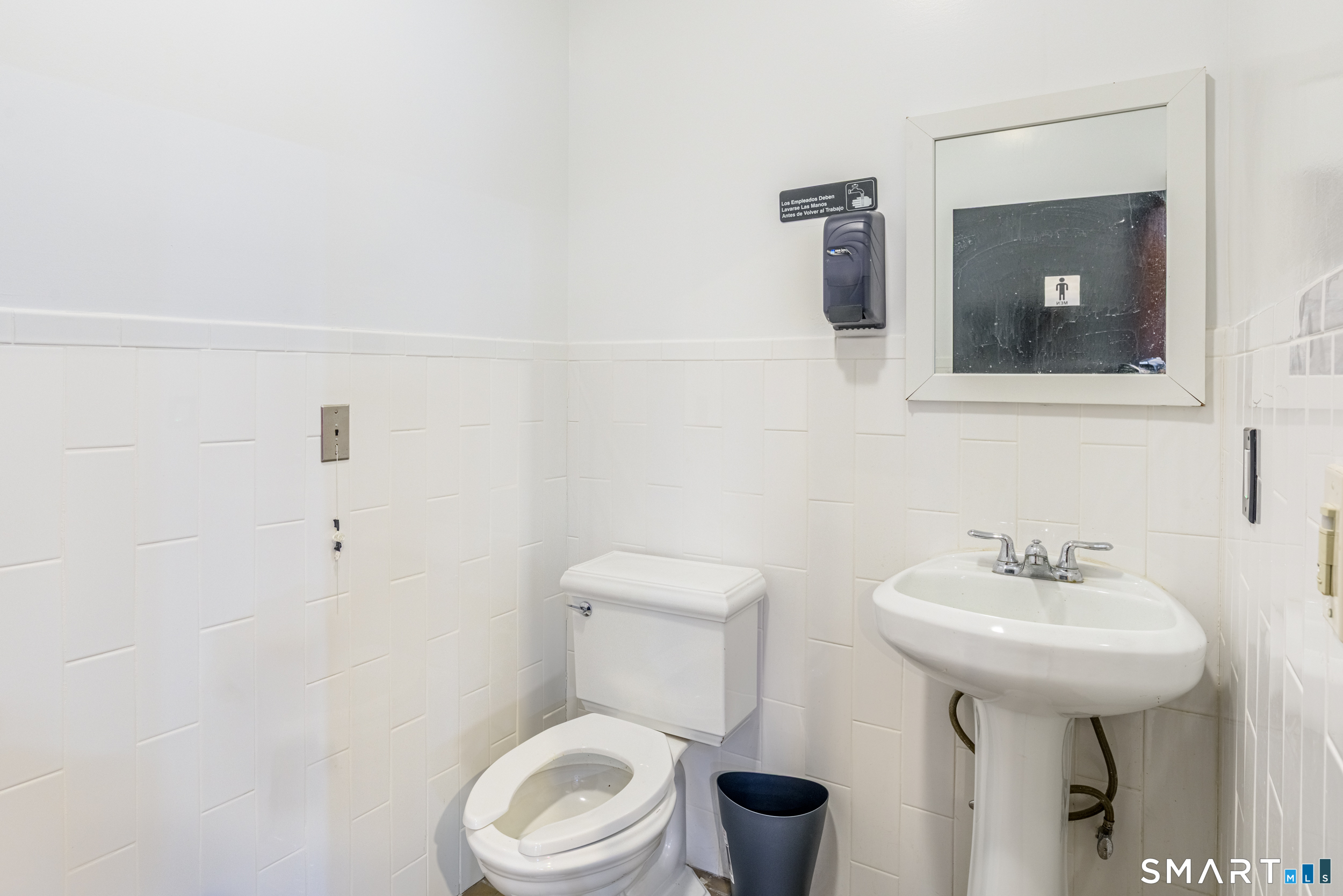 925 Wood Avenue Bridgeport CT 06605