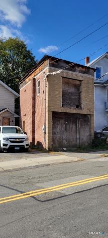 16 East Pearl Street Torrington CT 06790