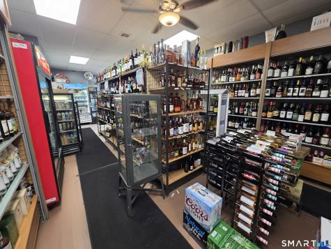 1907 Main Street Stratford CT 06615