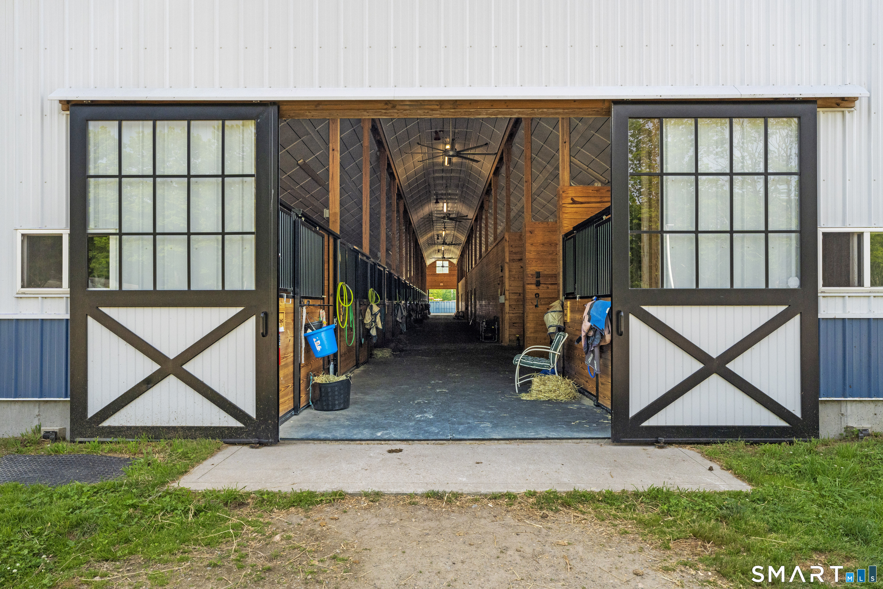 1189 Pequot Trail Stonington CT 06378