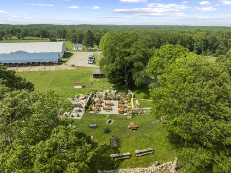 1189 Pequot Trail Stonington CT 06378