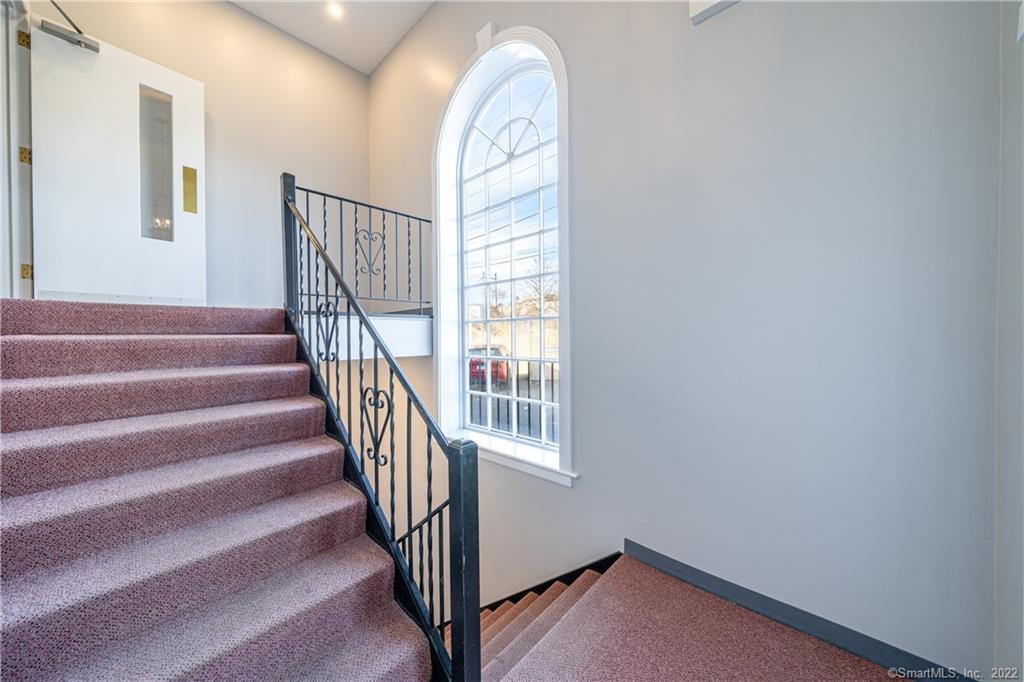 39 Pine Street New Canaan CT 06840