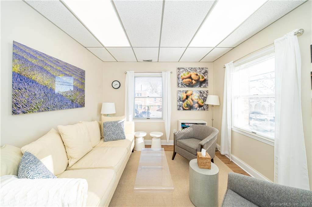 39 Pine Street New Canaan CT 06840