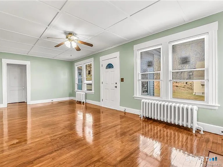 113 Bunker Hill Avenue Waterbury CT 06708