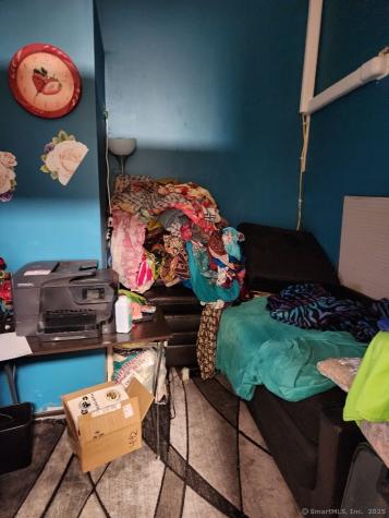 458 Ocean Avenue New London CT 06320