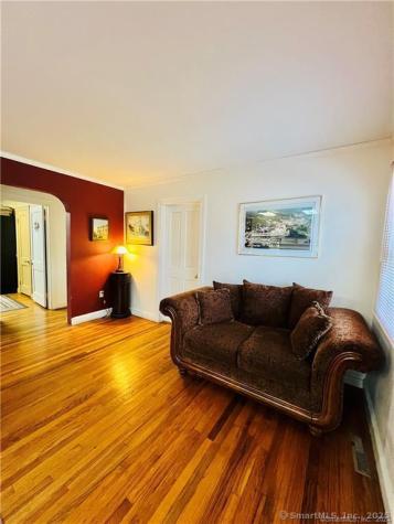 108 Sachem Street Norwich CT 06360