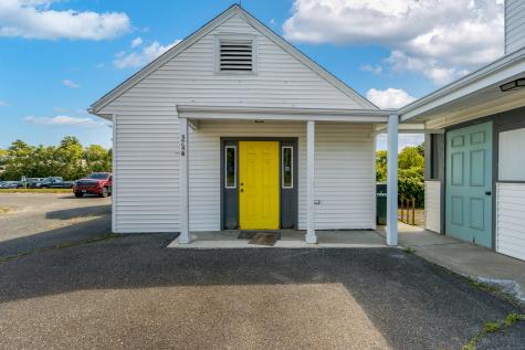368 Hopmeadow Street Simsbury CT 06089