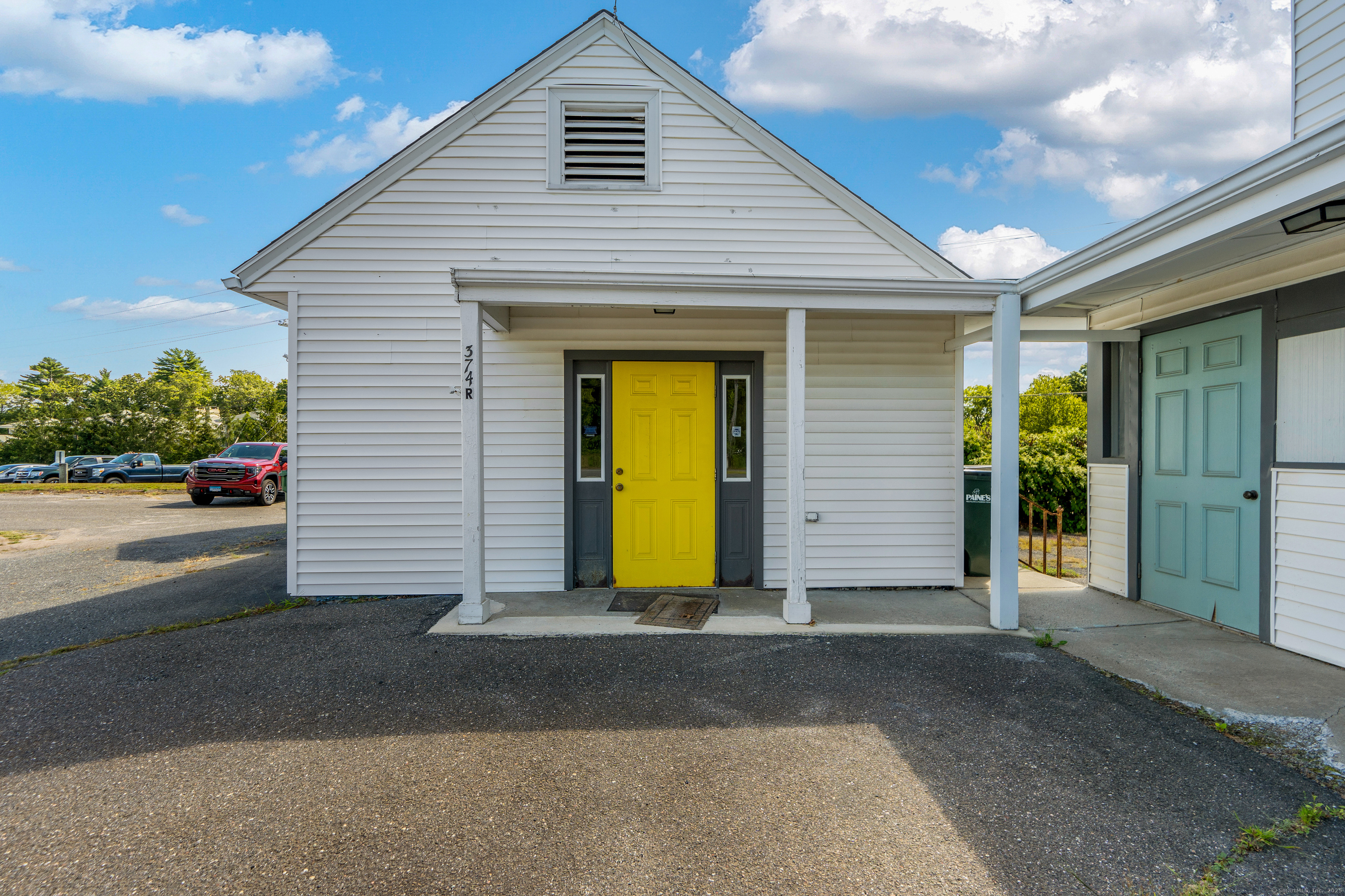 368 Hopmeadow Street Simsbury CT 06089