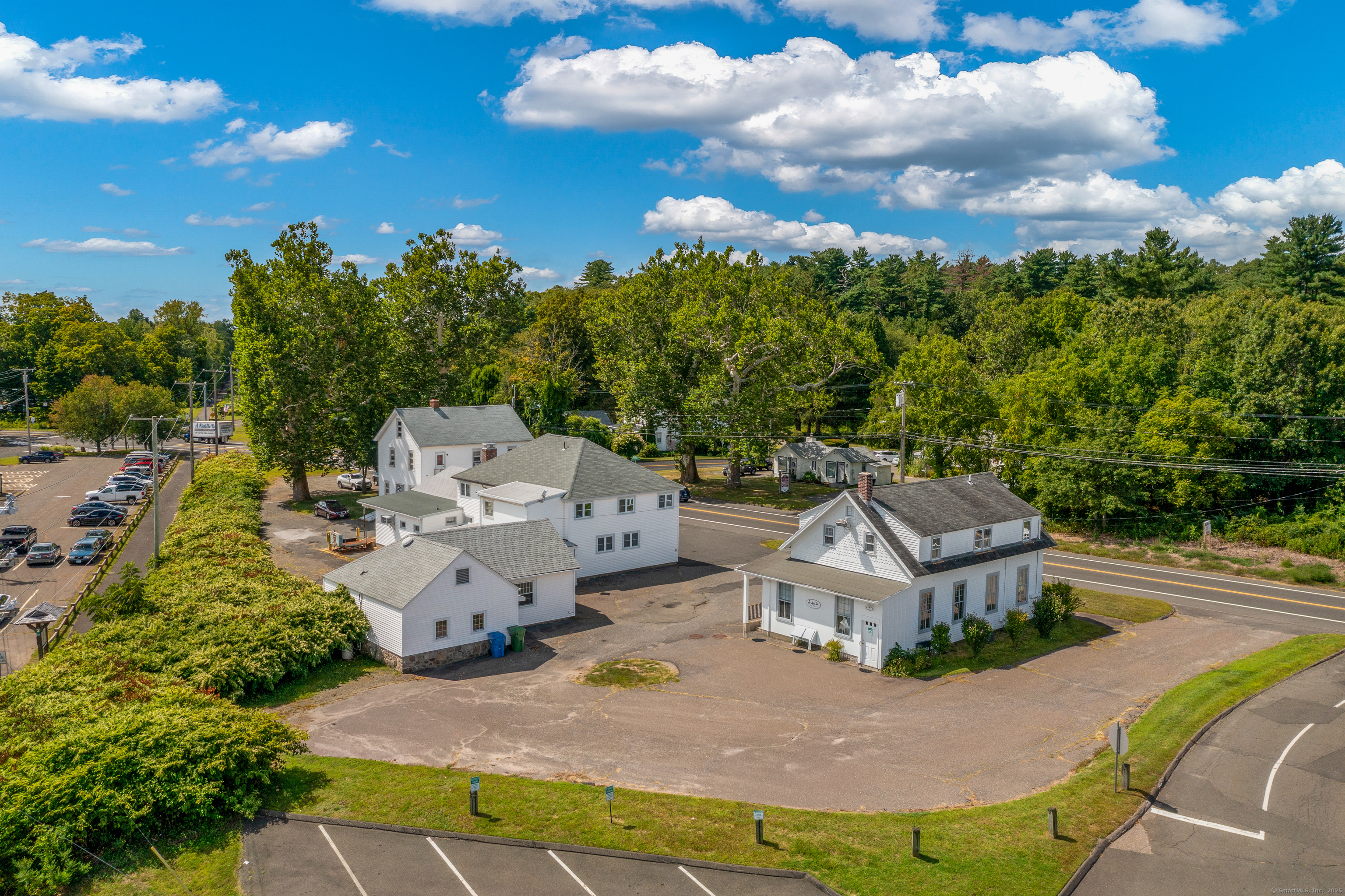368 Hopmeadow Street Simsbury CT 06089