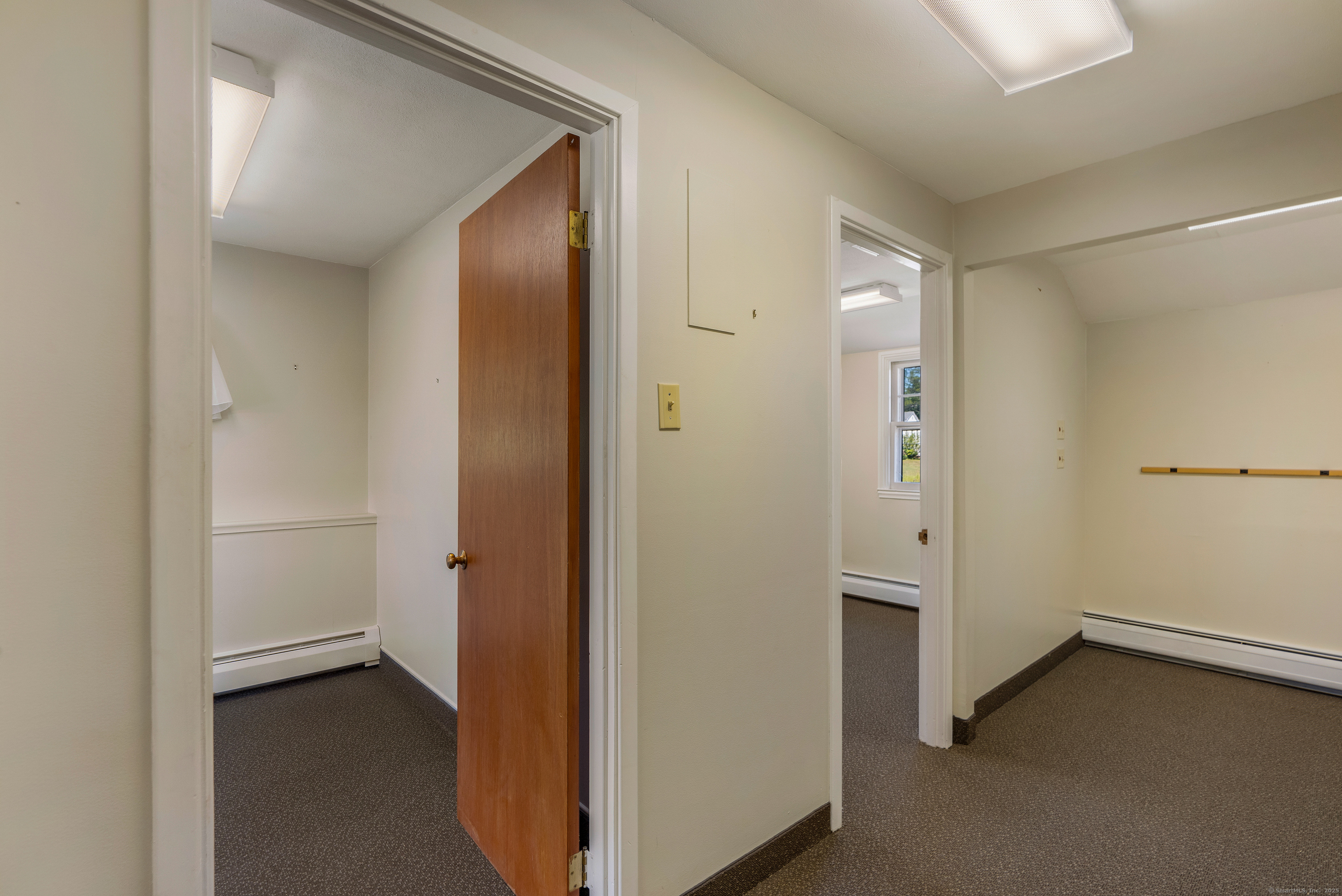 368 Hopmeadow Street Simsbury CT 06089