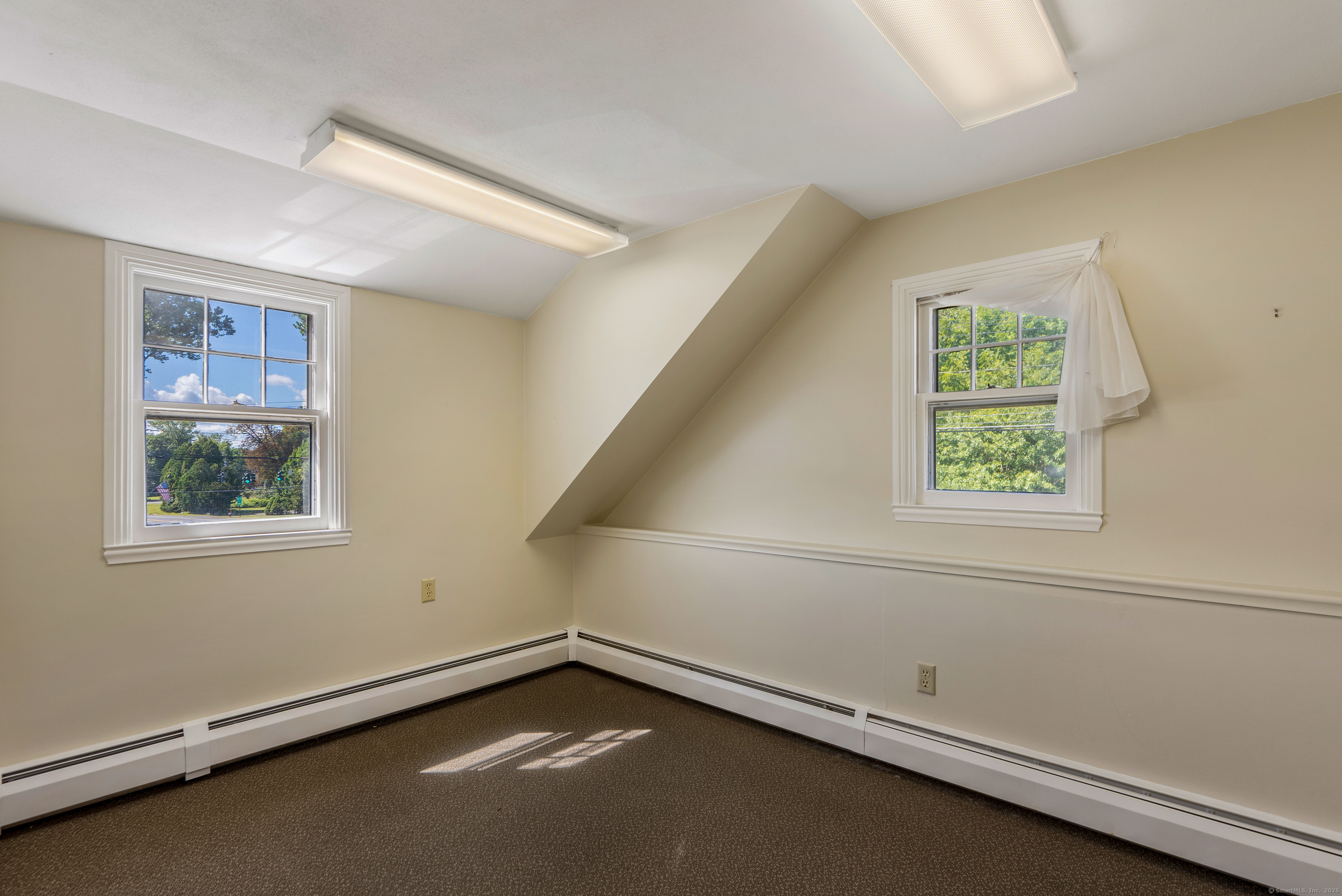 368 Hopmeadow Street Simsbury CT 06089