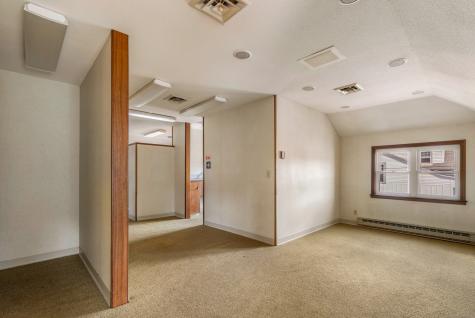 368 Hopmeadow Street Simsbury CT 06089