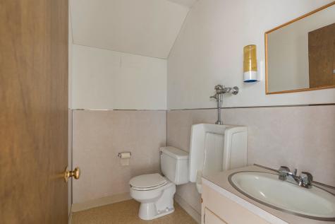 368 Hopmeadow Street Simsbury CT 06089