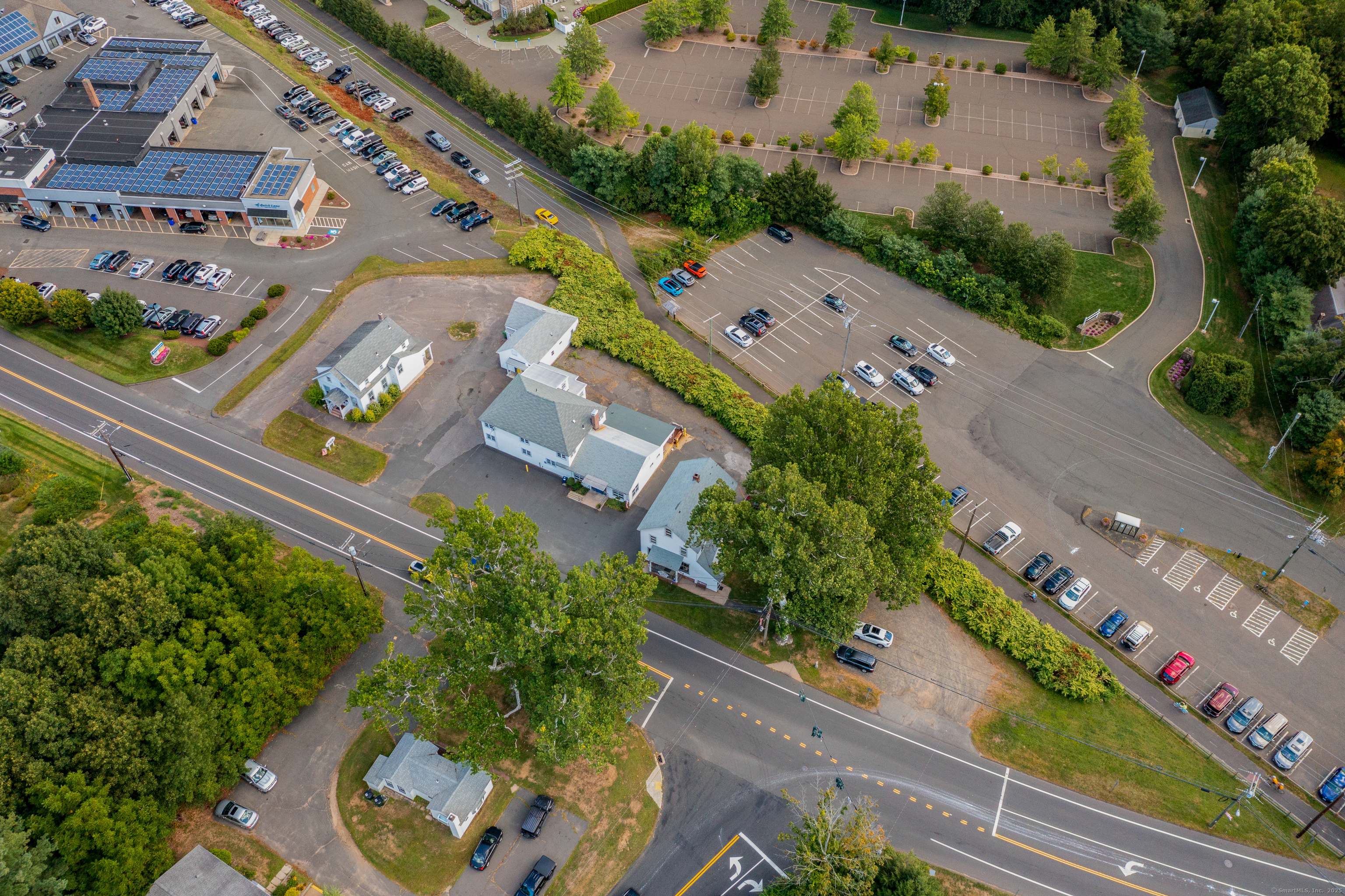 368 Hopmeadow Street Simsbury CT 06089