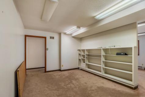 368 Hopmeadow Street Simsbury CT 06089
