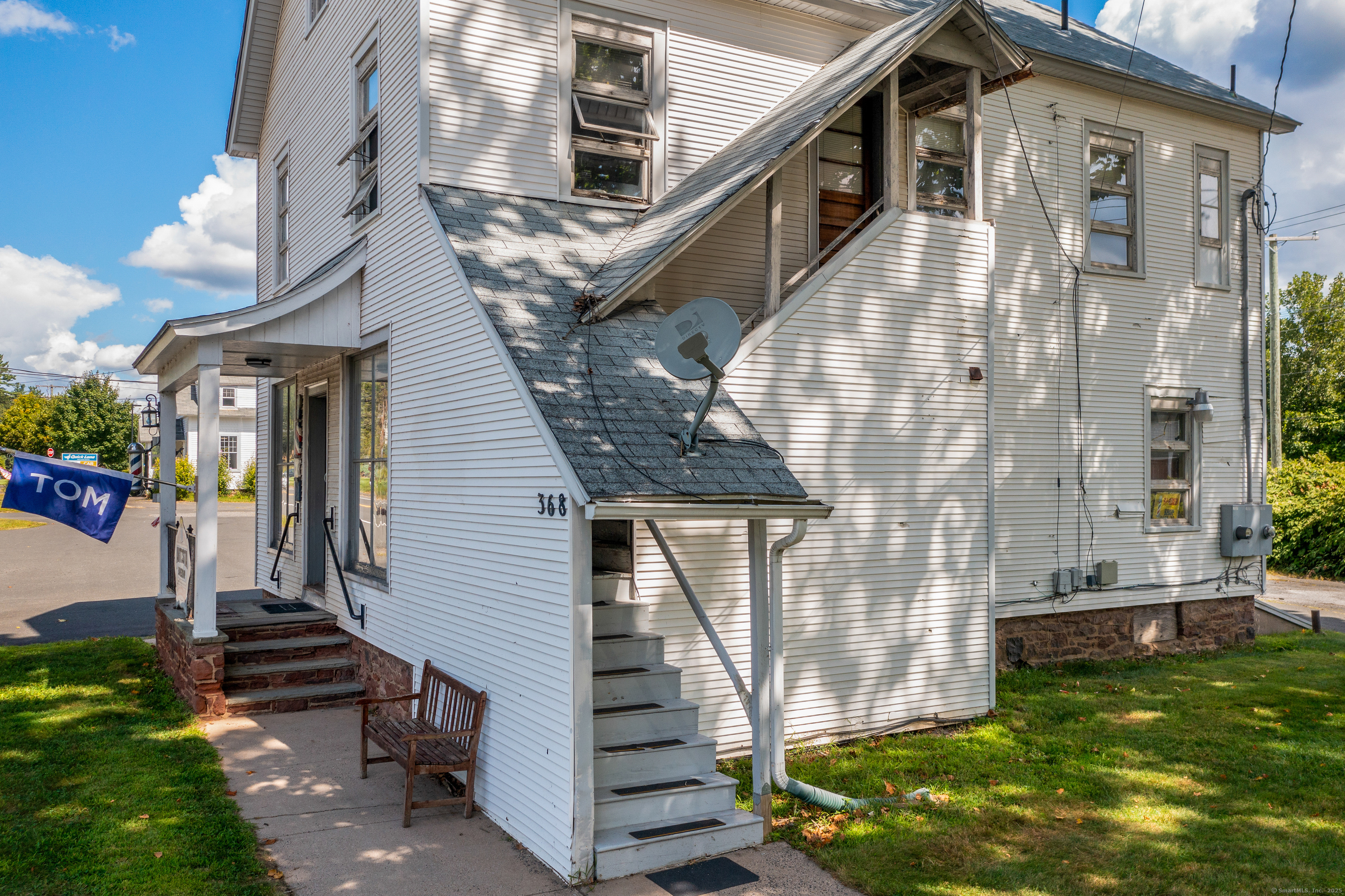 368 Hopmeadow Street Simsbury CT 06089