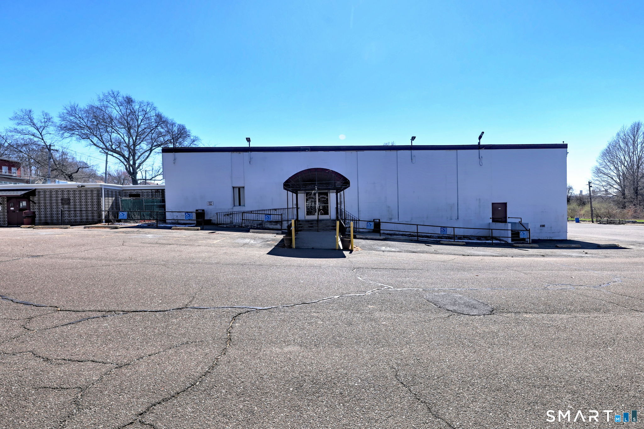 560 Woodward Avenue New Haven CT 06512