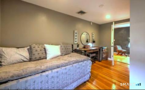 761 Campbell Avenue West Haven CT 06516