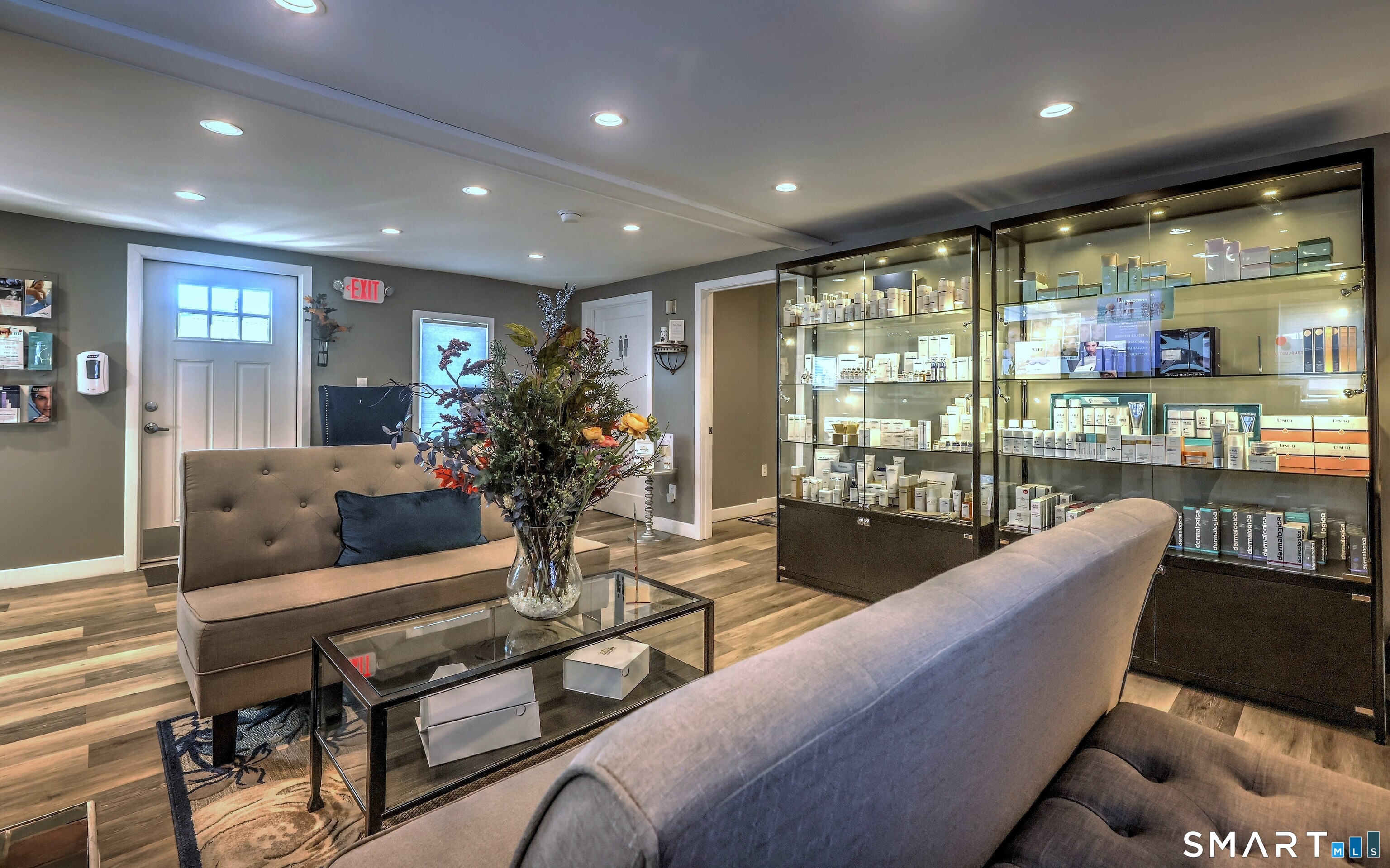 761 Campbell Avenue West Haven CT 06516