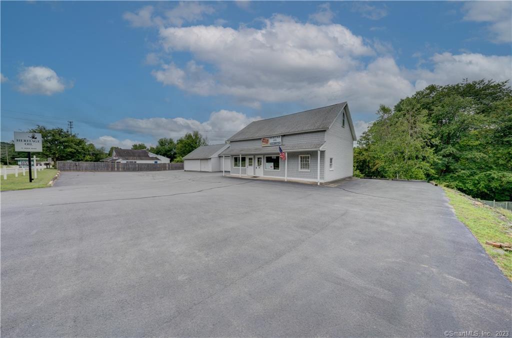 17 River Road Willington CT 06279