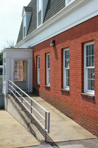 514 Thames Street Groton CT 06340