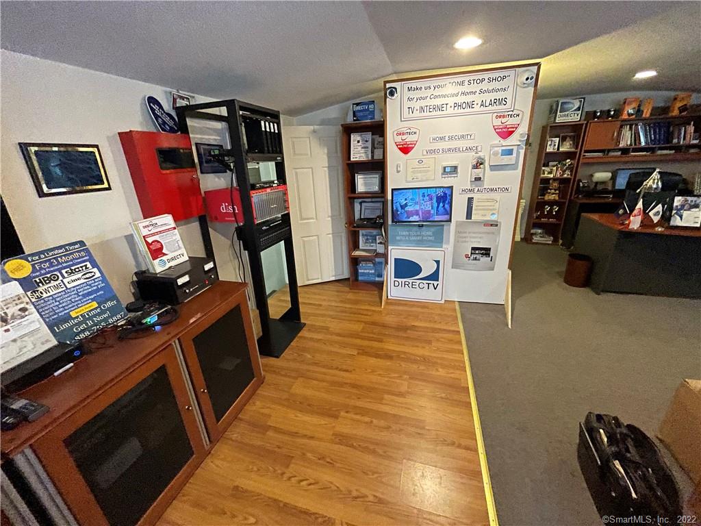 282 East Street Plainville CT 06062
