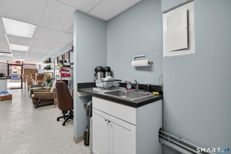 1648 Whitney Avenue Hamden CT 06517